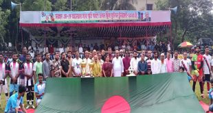 হোমনায় মরহুম এম কে আনোয়ার স্মৃতি ফুটবল টুর্নামেন্টের শুভ উদ্বোধন